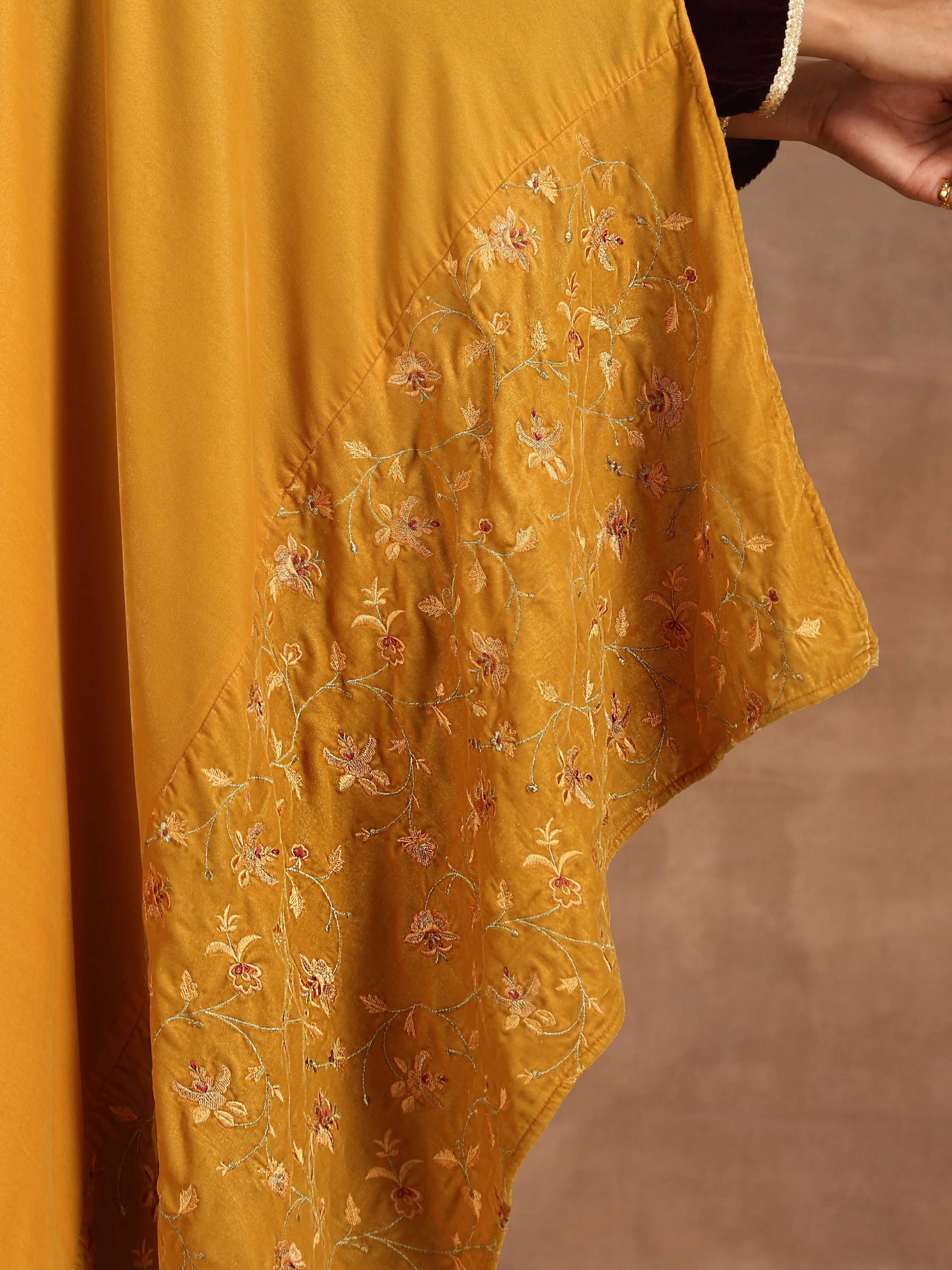 trueBrowns Mustard Velvet Embroidered Shawl