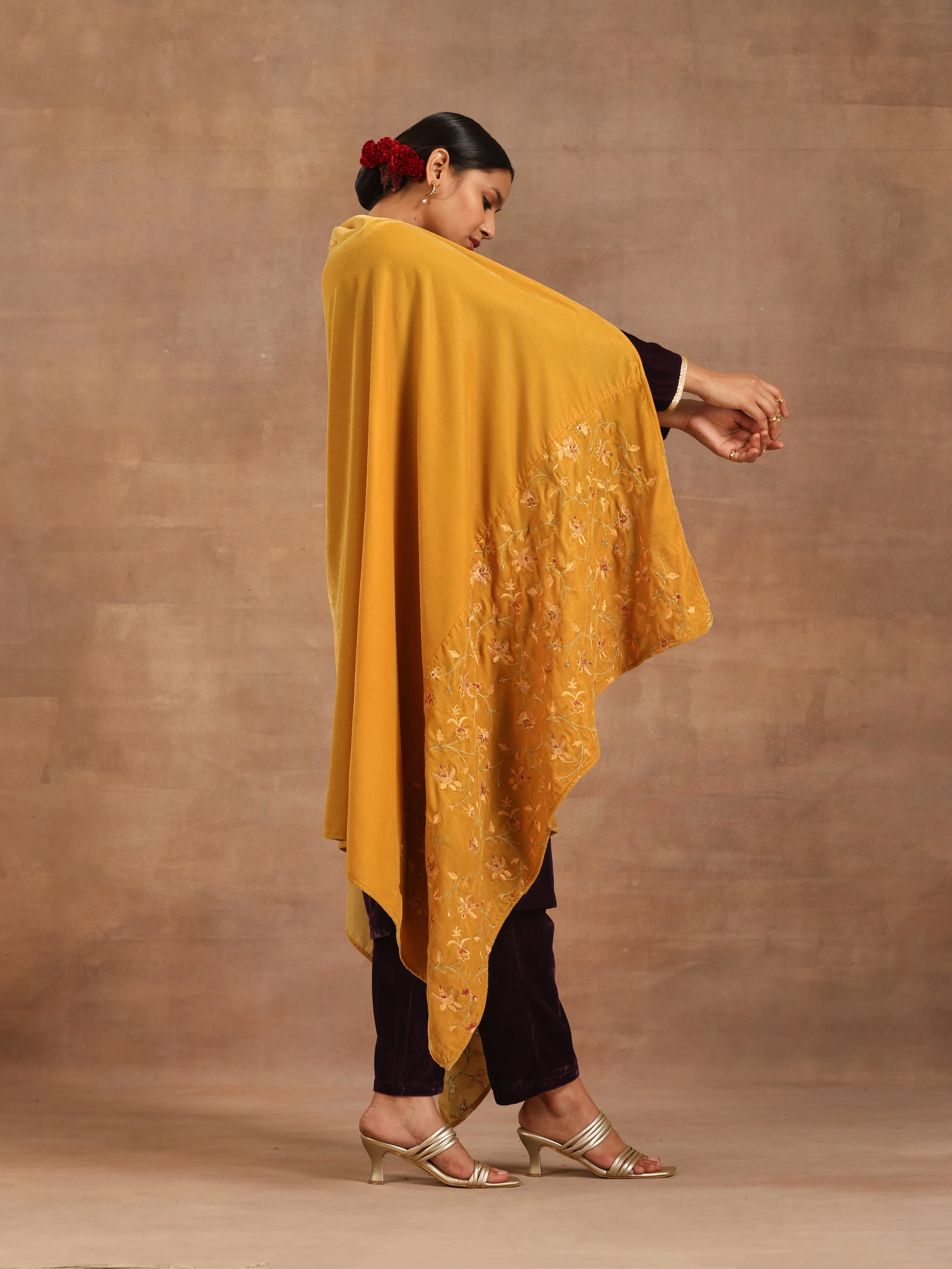 trueBrowns Mustard Velvet Embroidered Shawl